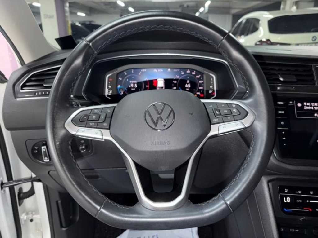 폭스바겐 티구안 티구안 올스페이스 2.0 TSI 프레스티지 이미지 8