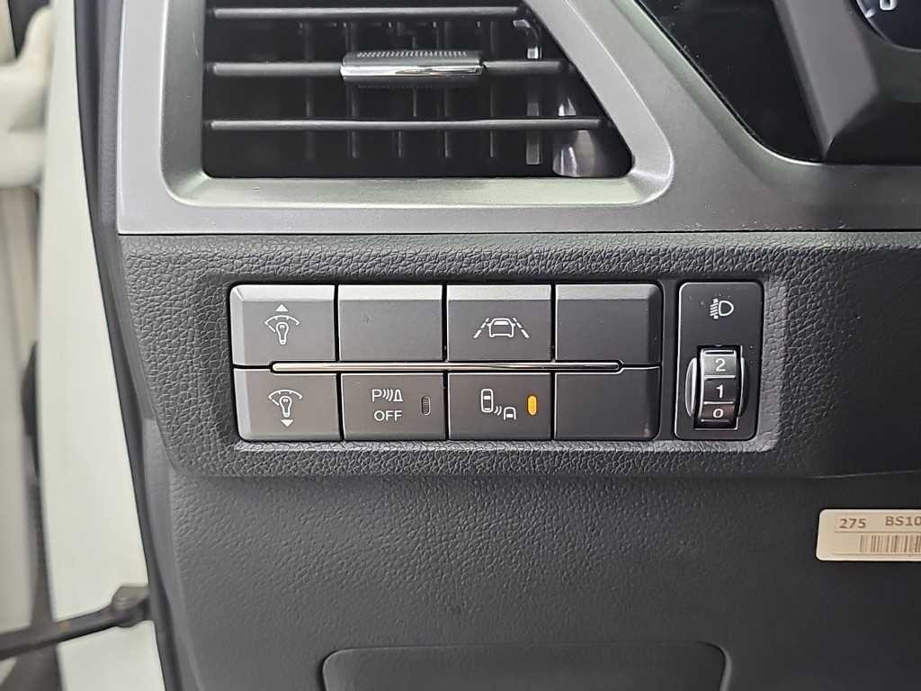 KG모빌리티(쌍용) 코란도 뷰티풀코란도 2WD 가솔린 1.5 C7 이미지 19
