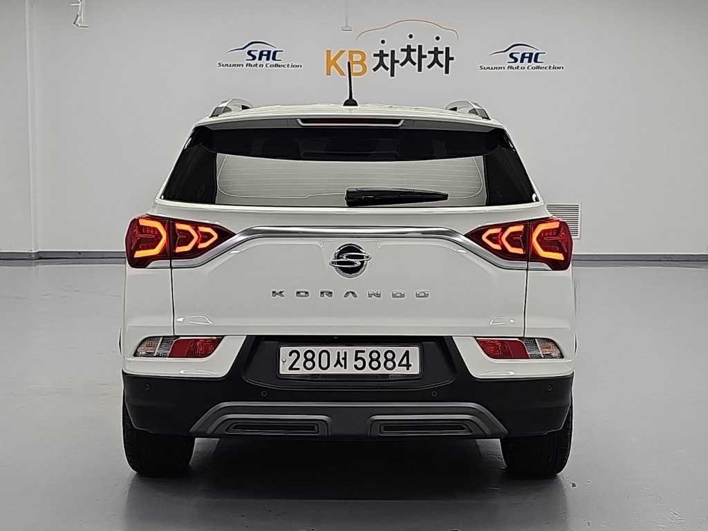 KG모빌리티(쌍용) 코란도 뷰티풀코란도 2WD 가솔린 1.5 C7 이미지 3