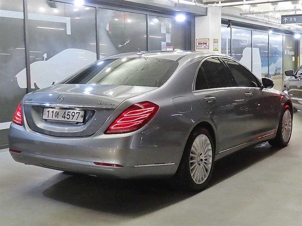 벤츠 S 클래스 S클래스-W222 S 350 블루텍 4MATIC 이미지 4