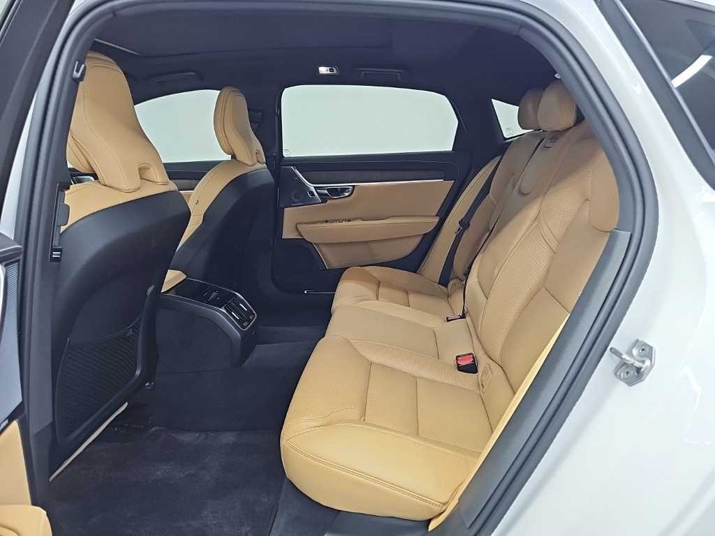 볼보 S90 B5 인스크립션 이미지 12