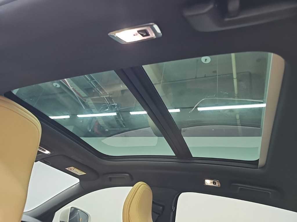 볼보 S90 B5 인스크립션 이미지 14