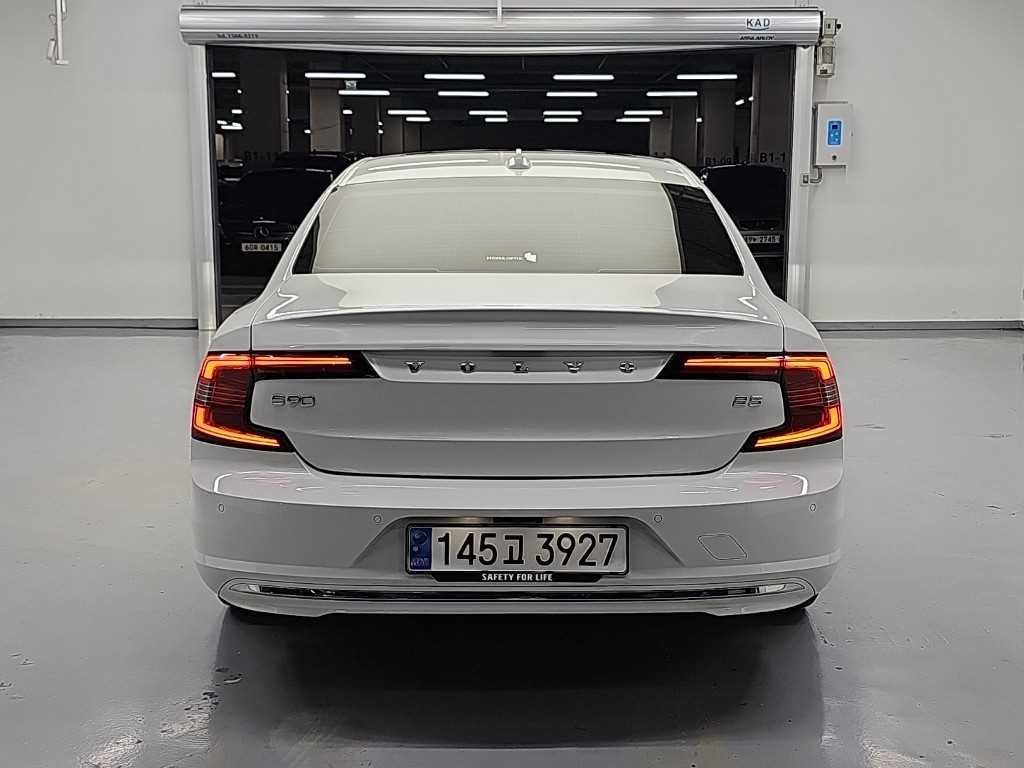 볼보 S90 B5 인스크립션 이미지 3