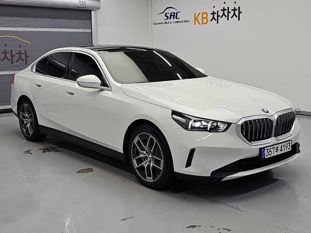 BMW 5시리즈 5시리즈 (G60) 530i xDrive 이미지 4