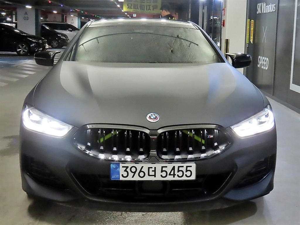 BMW 8시리즈 8시리즈 (G15) M850i xDrive 그란 쿠페 이미지 2