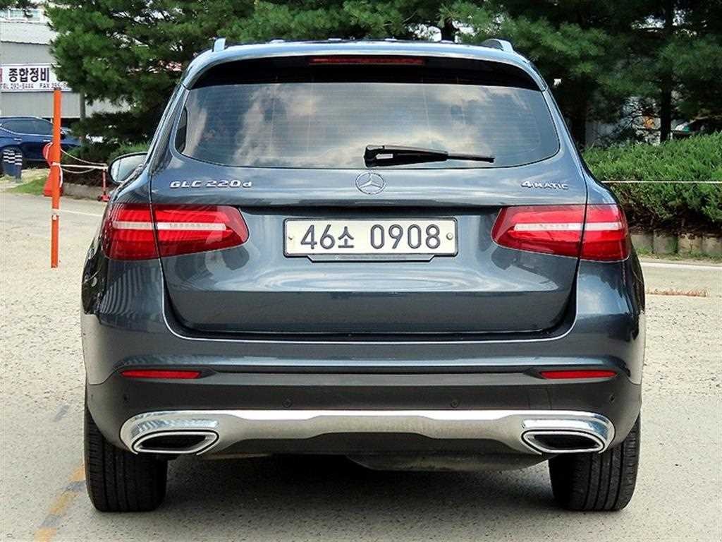 벤츠 GLC 클래스 GLC클래스 X253 GLC 220 d 4MAITC 프리미엄 이미지 4