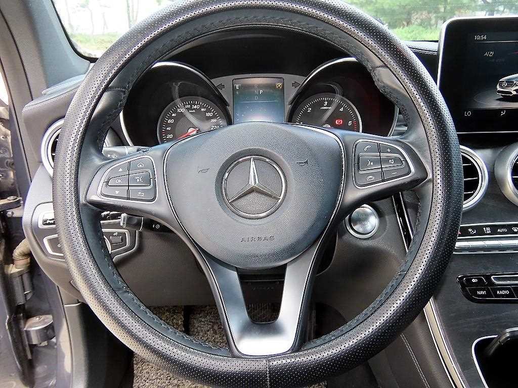 벤츠 GLC 클래스 GLC클래스 X253 GLC 220 d 4MAITC 프리미엄 이미지 8