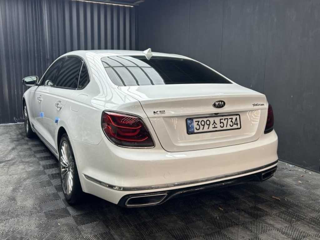 기아 K9 더 K9 3.8 GDI 2WD 플래티넘Ⅰ 이미지 3