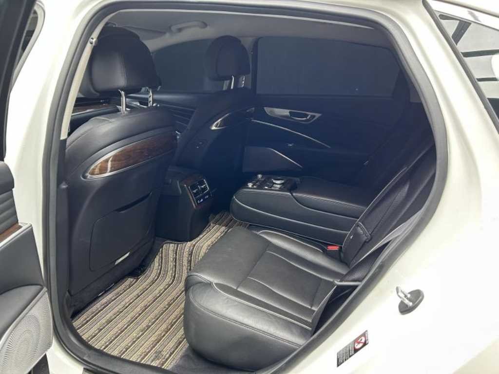 기아 K9 더 K9 3.8 GDI 2WD 플래티넘Ⅰ 이미지 6