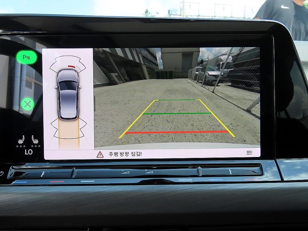 폭스바겐 골프 골프 8세대 2.0 TDI 프레스티지 이미지 15