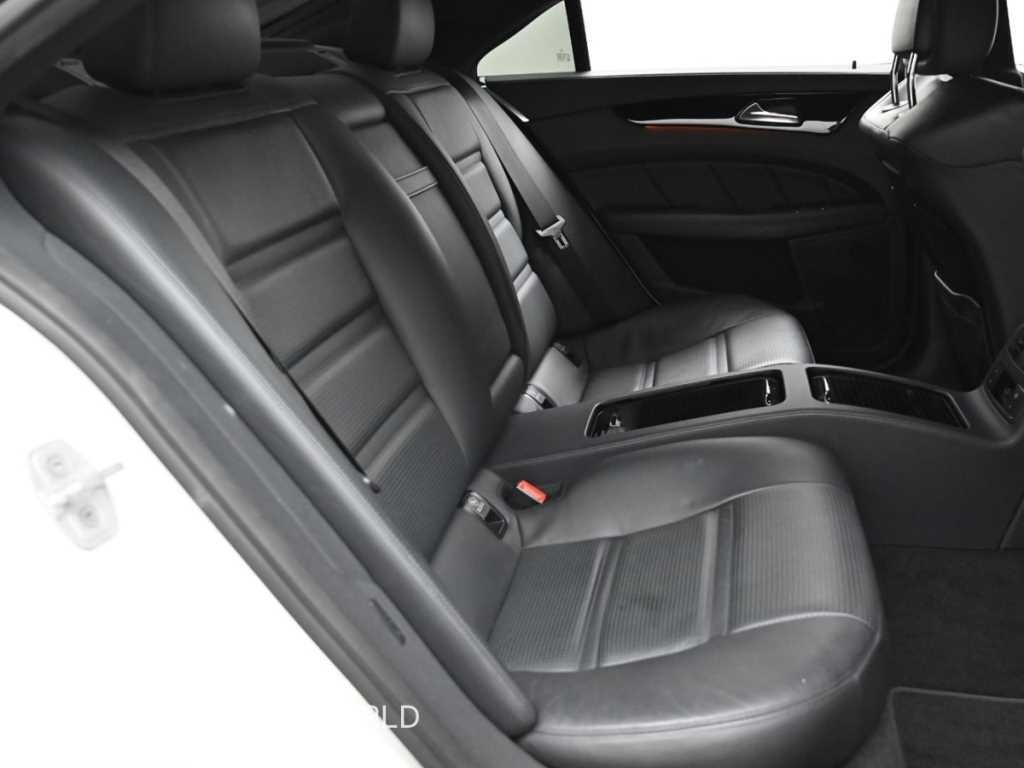 벤츠 CLS 클래스 CLS클래스 W218 CLS 63 AMG 4MATIC 이미지 12