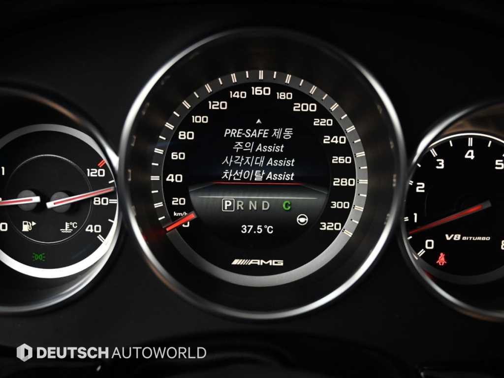벤츠 CLS 클래스 CLS클래스 W218 CLS 63 AMG 4MATIC 이미지 15