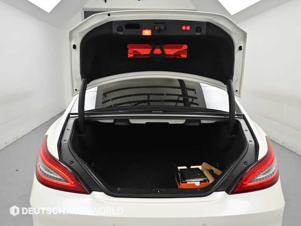 벤츠 CLS 클래스 CLS클래스 W218 CLS 63 AMG 4MATIC 이미지 18