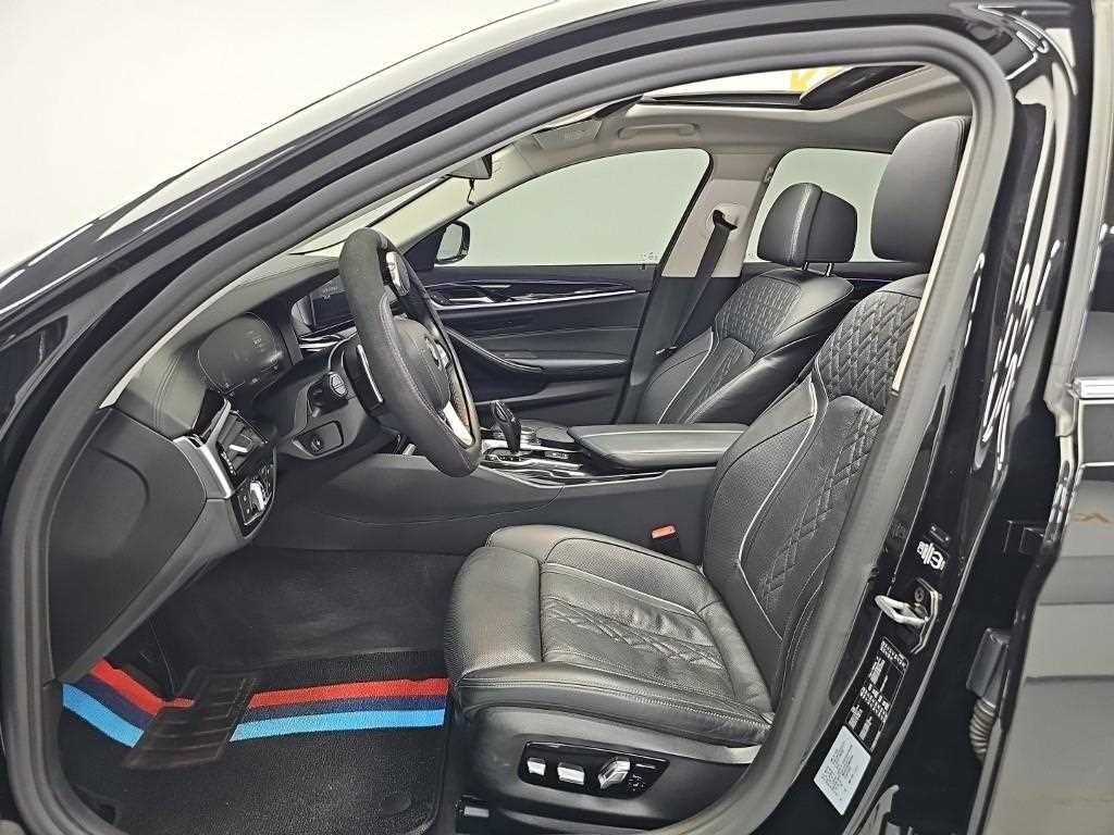 BMW 5시리즈 5시리즈 (G30) 530i 럭셔리 플러스 이미지 11