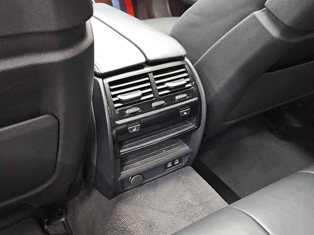 BMW 5시리즈 5시리즈 (G30) 530i 럭셔리 플러스 이미지 13