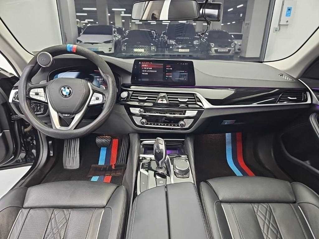 BMW 5시리즈 5시리즈 (G30) 530i 럭셔리 플러스 이미지 7