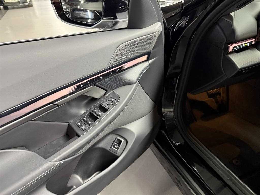 BMW 5시리즈 5시리즈 (G60) 530i xDrive 이미지 12