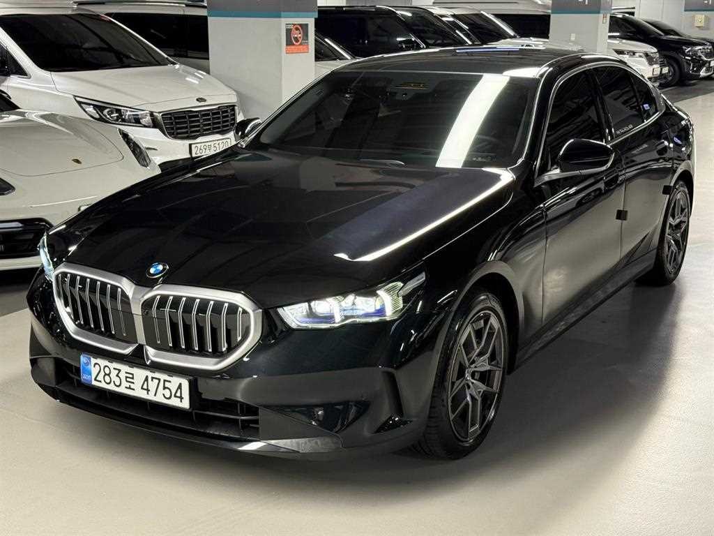 BMW 5시리즈 5시리즈 (G60) 530i xDrive 이미지 3