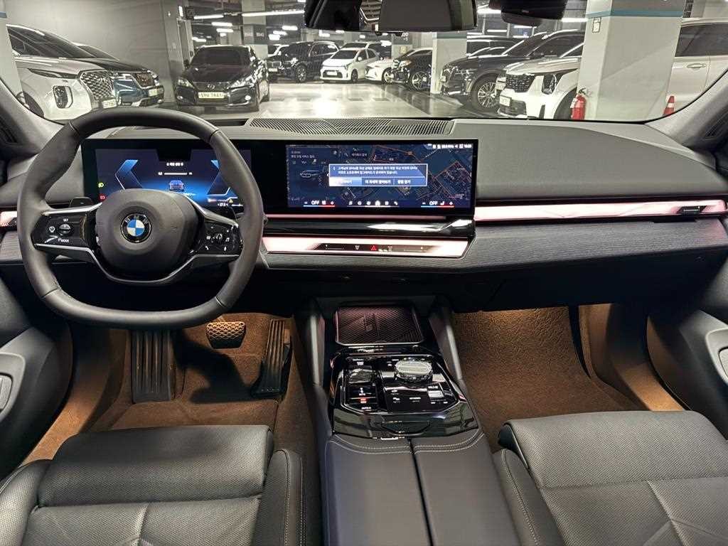 BMW 5시리즈 5시리즈 (G60) 530i xDrive 이미지 8