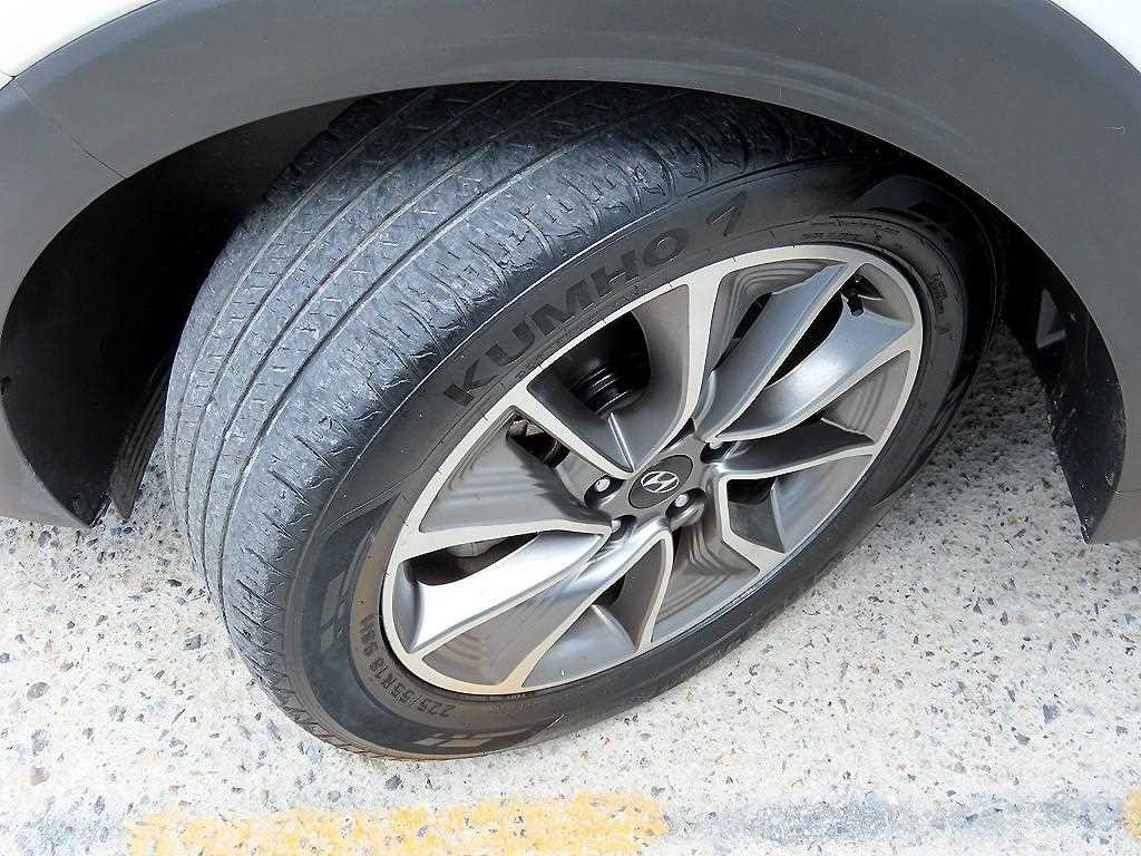 현대 투싼 올뉴투싼 디젤 2.0 2WD 모던 이미지 20