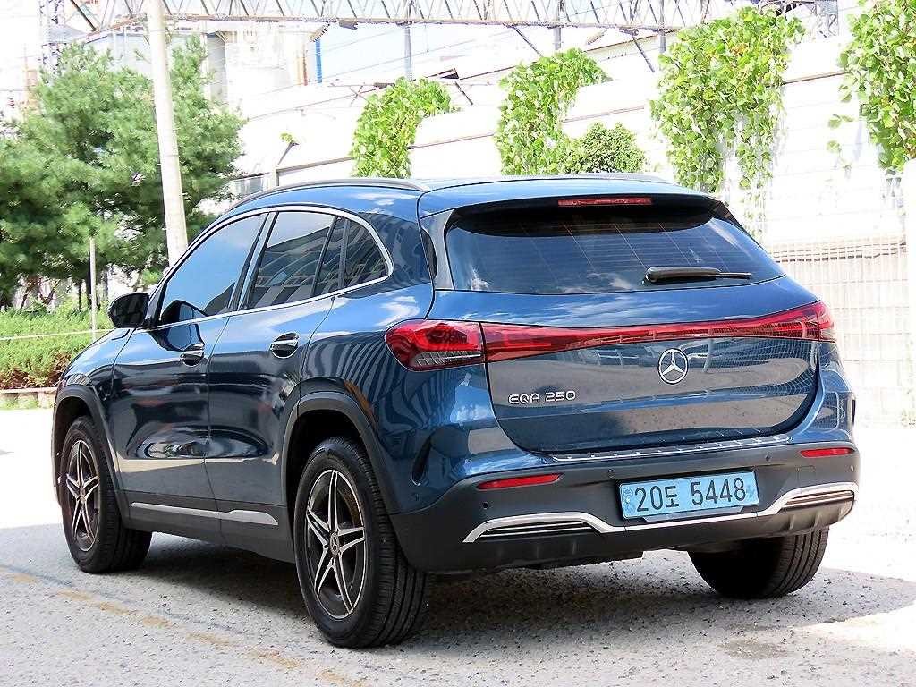 벤츠 EQA EQA H243 EQA 250 AMG 패키지 플러스 이미지 3
