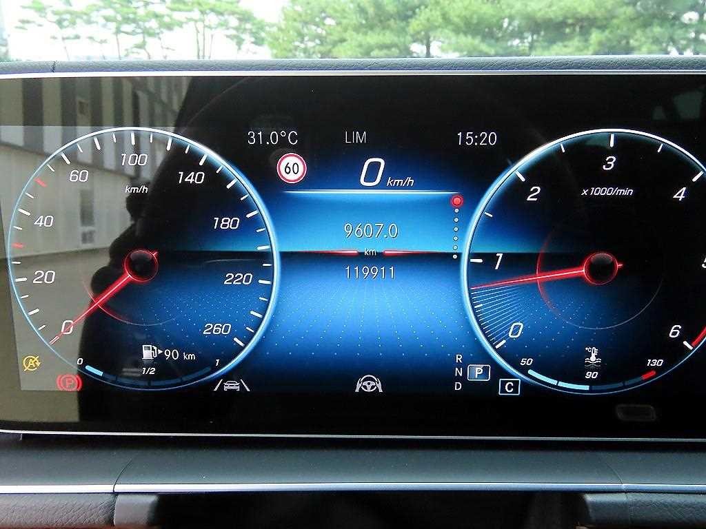 벤츠 GLS 클래스 GLS클래스 X167 GLS 400d 4MATIC 이미지 9