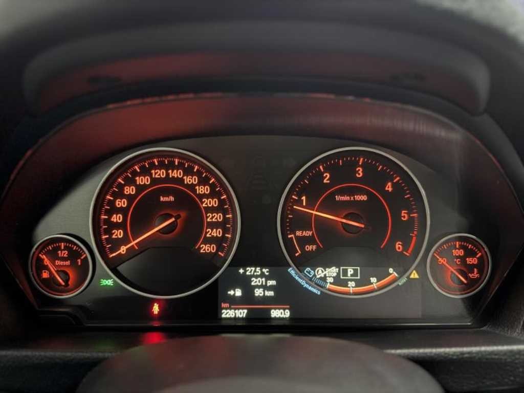 BMW 3시리즈 3시리즈 (F30) 320d 이미지 11
