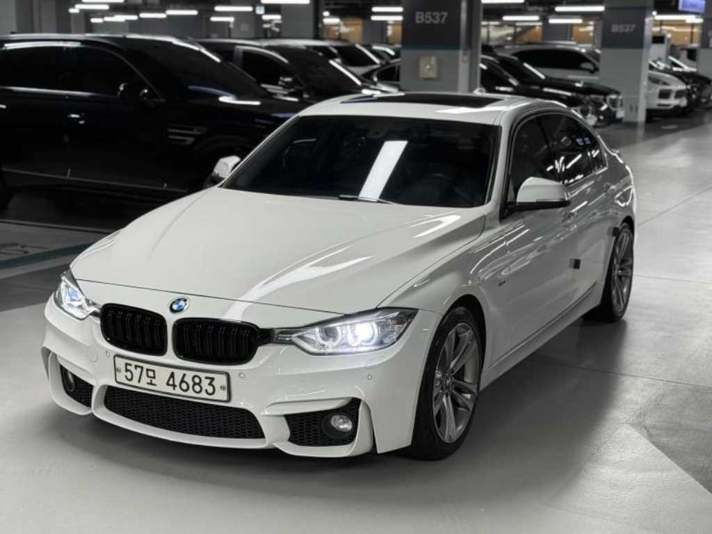 BMW 3시리즈 3시리즈 (F30) 320d 이미지 2
