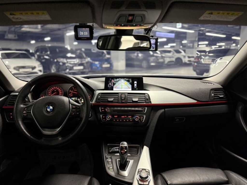 BMW 3시리즈 3시리즈 (F30) 320d 이미지 7
