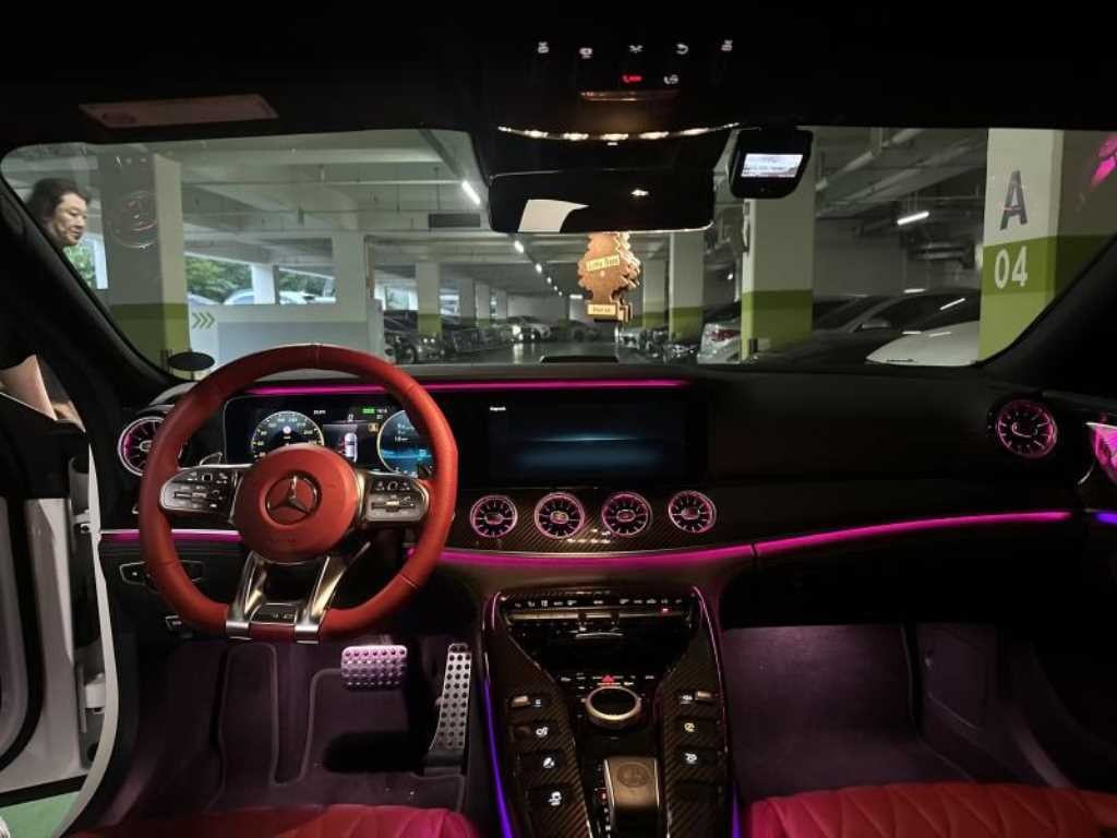 벤츠 AMG GT 4도어 43 4MATIC+ 이미지 16