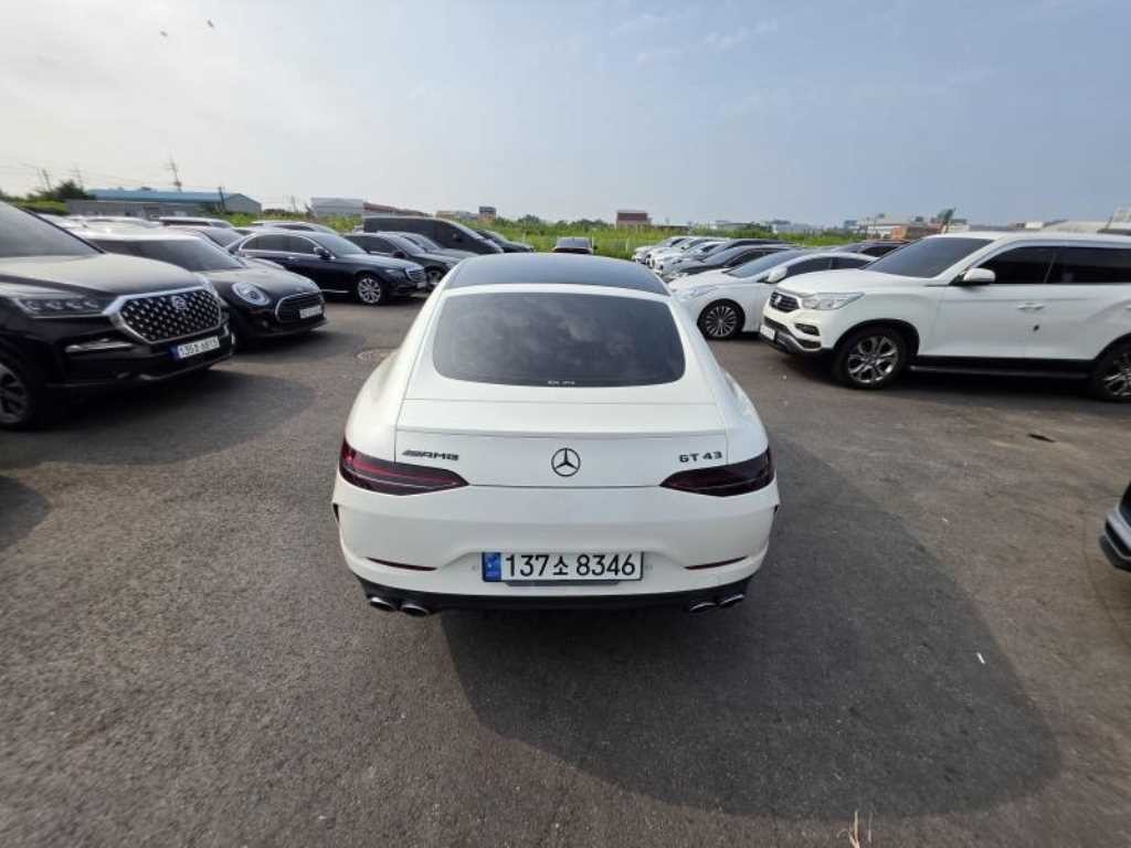 벤츠 AMG GT 4도어 43 4MATIC+ 이미지 3