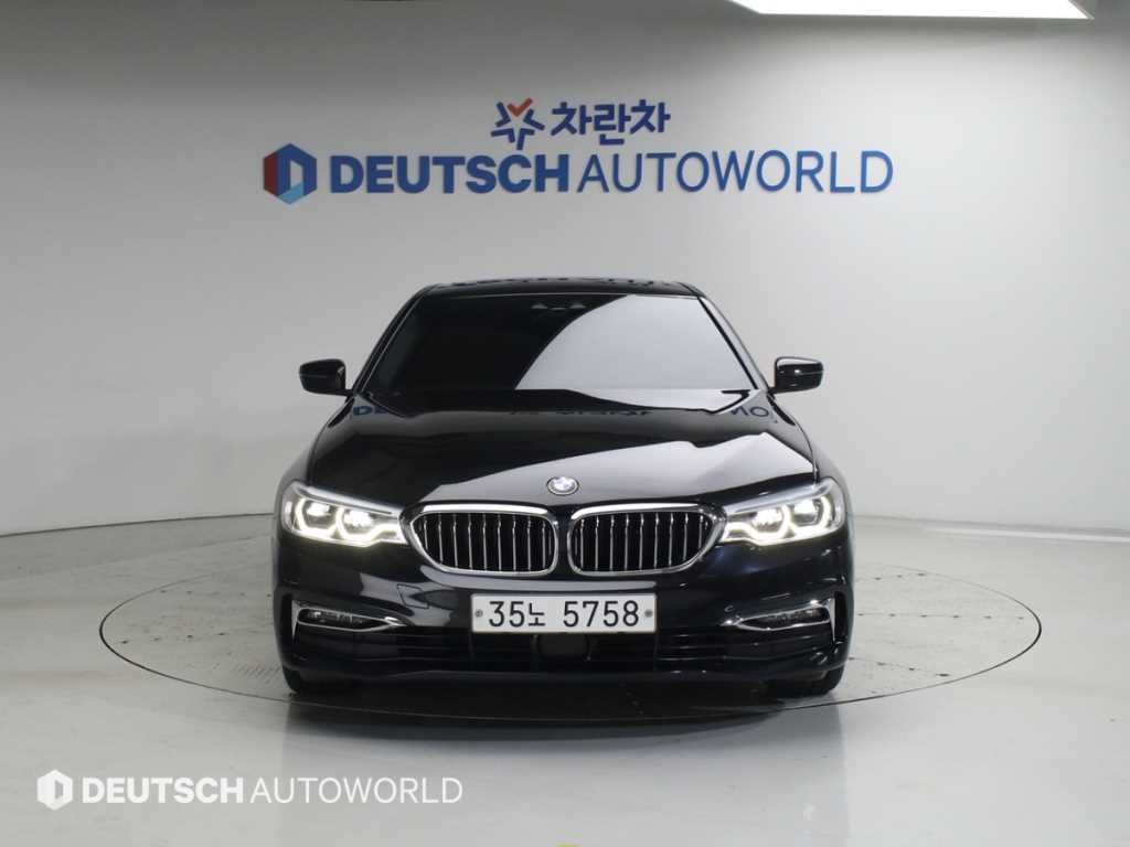BMW 5시리즈 5시리즈 (G30) 530i 럭셔리 플러스 이미지 1