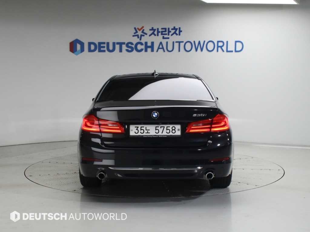 BMW 5시리즈 5시리즈 (G30) 530i 럭셔리 플러스 이미지 4