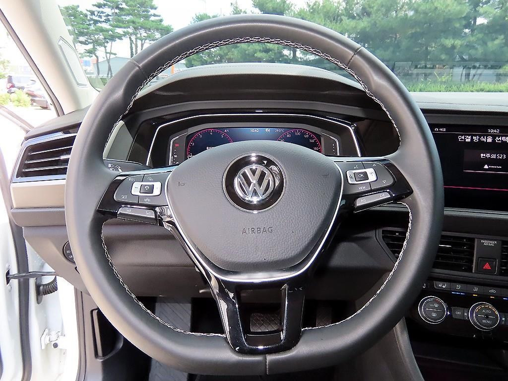 폭스바겐 제타 올 뉴 제타 1.4 TSI 프레스티지 이미지 8