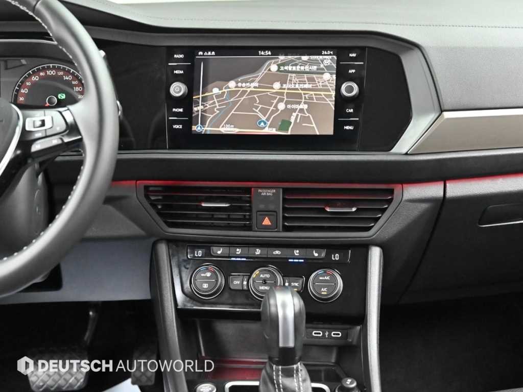 폭스바겐 제타 올 뉴 제타 1.4 TSI 프리미엄 이미지 14