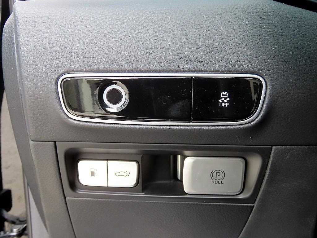 기아 K9 더 뉴 K9 2세대 3.3 T-GDI AWD 베스트 셀렉션 Ⅰ 이미지 13