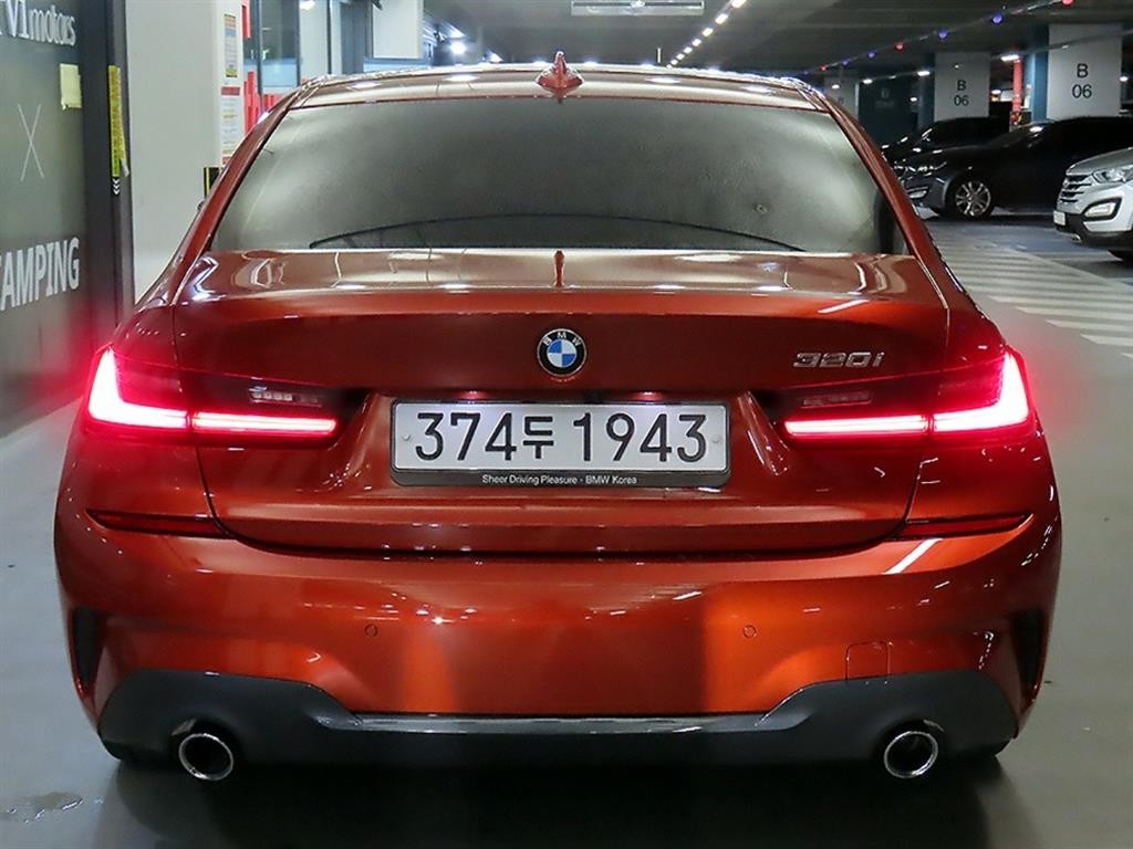 BMW 3시리즈 3시리즈 (G20) 320i M 스포츠 이미지 5
