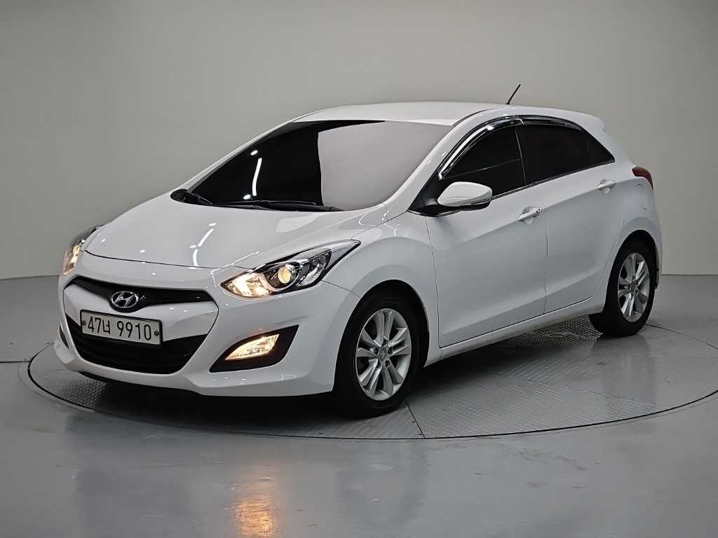 현대 i30 뉴 i30 1.6 VGT 유니크 이미지 1