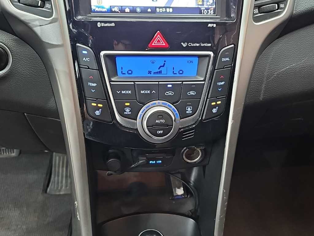 현대 i30 뉴 i30 1.6 VGT 유니크 이미지 10