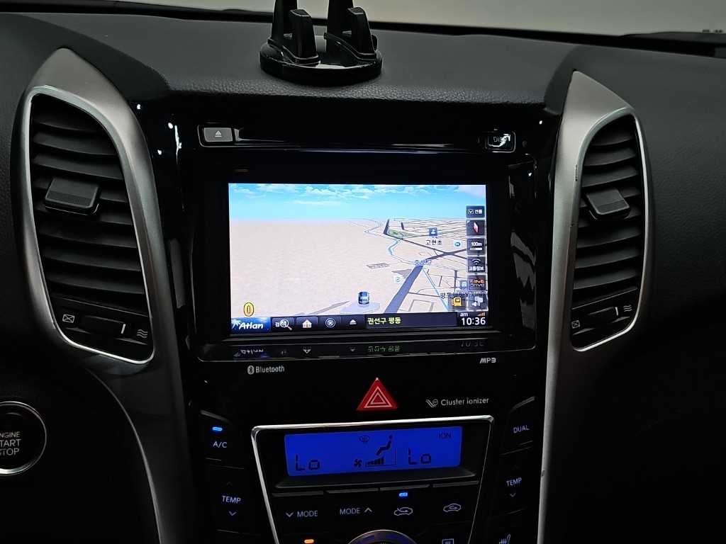 현대 i30 뉴 i30 1.6 VGT 유니크 이미지 13