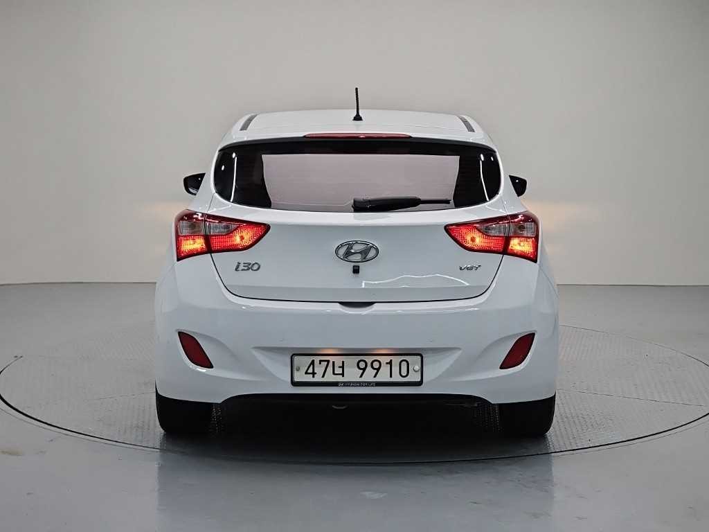 현대 i30 뉴 i30 1.6 VGT 유니크 이미지 3