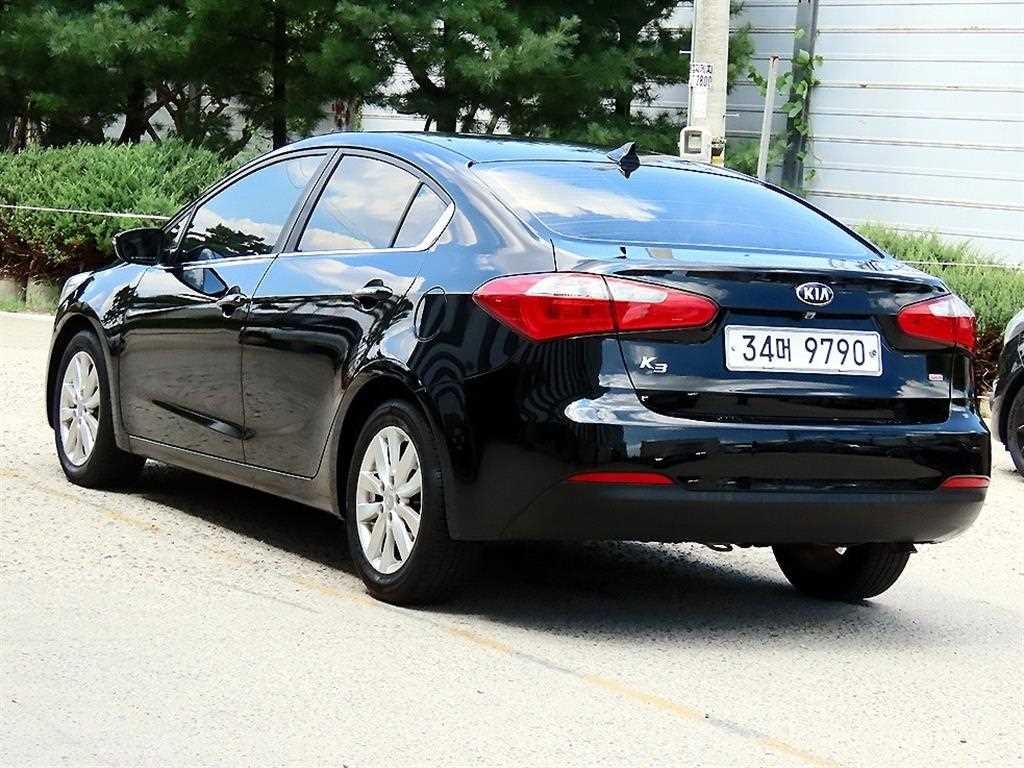기아 K3 1.6 GDI 트렌디 이미지 2