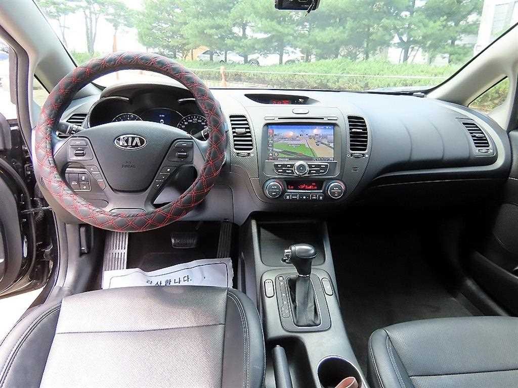 기아 K3 1.6 GDI 트렌디 이미지 7
