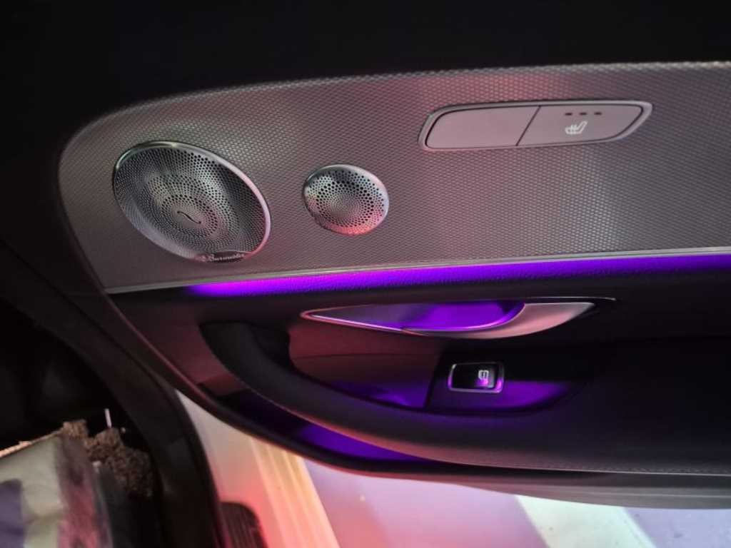 벤츠 E 클래스 E-클래스 W213 E300 아방가르드 이미지 9