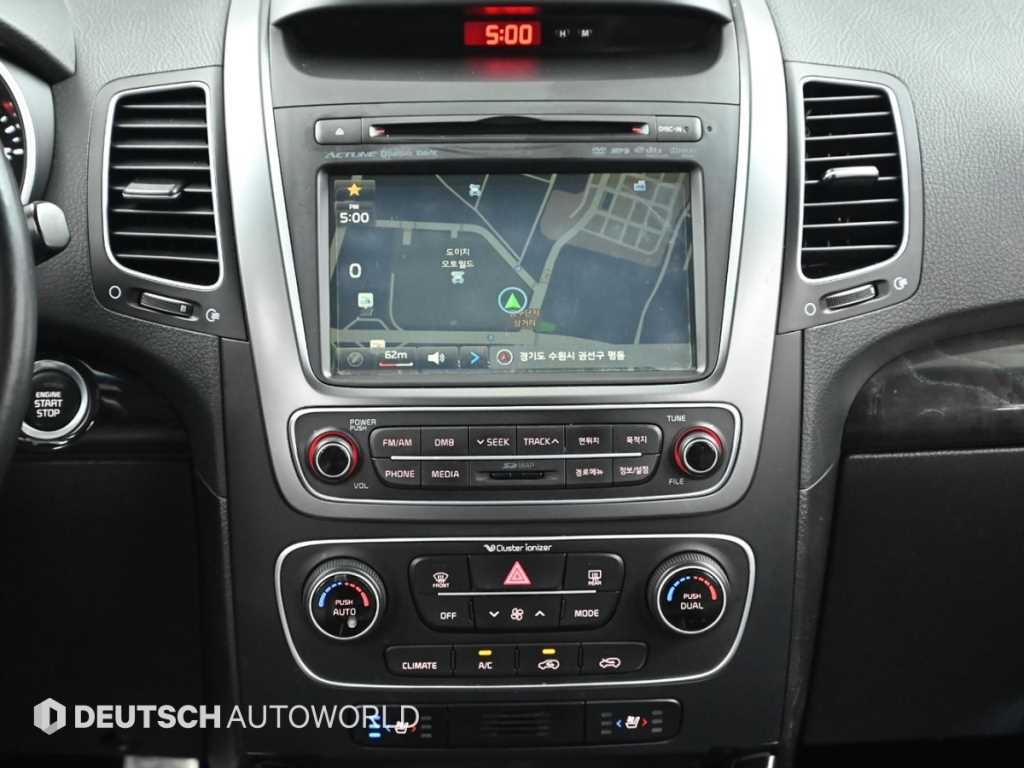 기아 쏘렌토 뉴 쏘렌토 R 4WD 2.0 리미티드 이미지 14