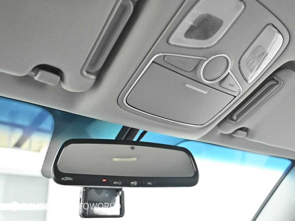 기아 쏘렌토 뉴 쏘렌토 R 4WD 2.0 리미티드 이미지 18