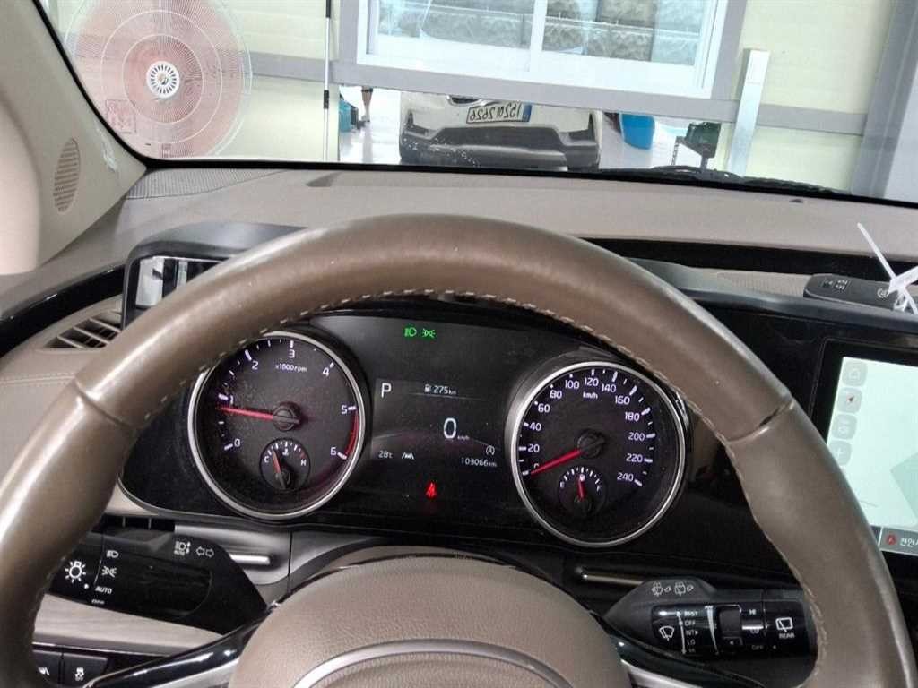 기아 카니발 카니발 4세대 디젤 9인승 프레스티지 이미지 7