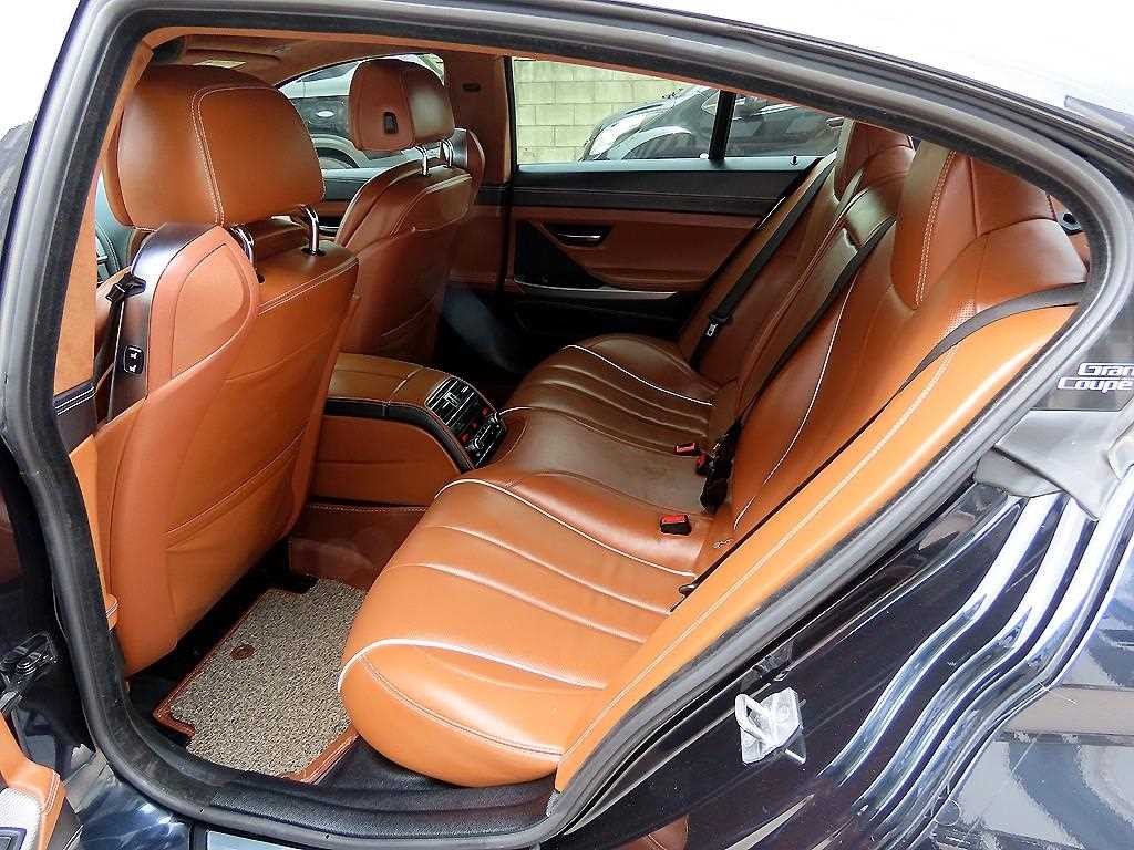 BMW 6시리즈 6시리즈 (F12) 640 그란쿠페 d xDrive M 스포츠 20th 그란쿠페 이미지 7