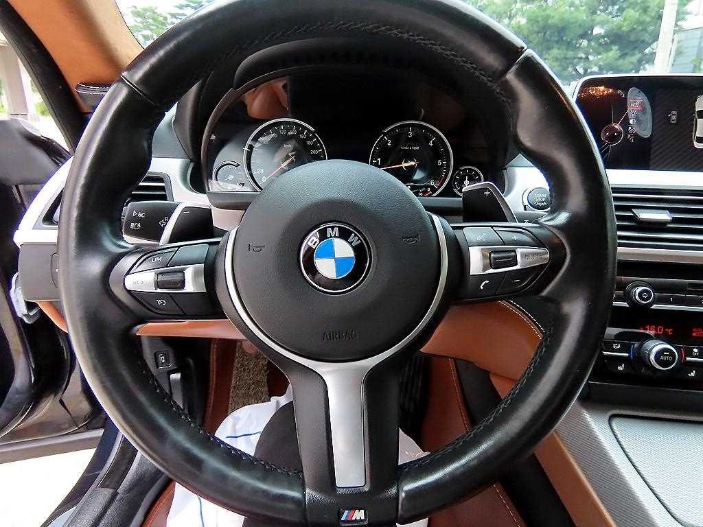 BMW 6시리즈 6시리즈 (F12) 640 그란쿠페 d xDrive M 스포츠 20th 그란쿠페 이미지 9