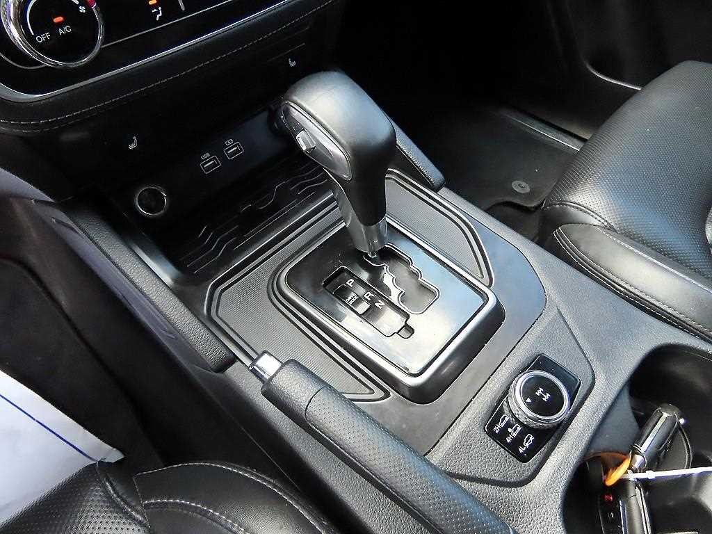 KG모빌리티(쌍용) 렉스턴 더 뉴 렉스턴 스포츠 디젤 2.2 4WD 와일드 이미지 10